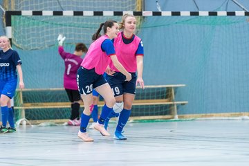 Bild 650 - F Loewinnen Hallen Cup